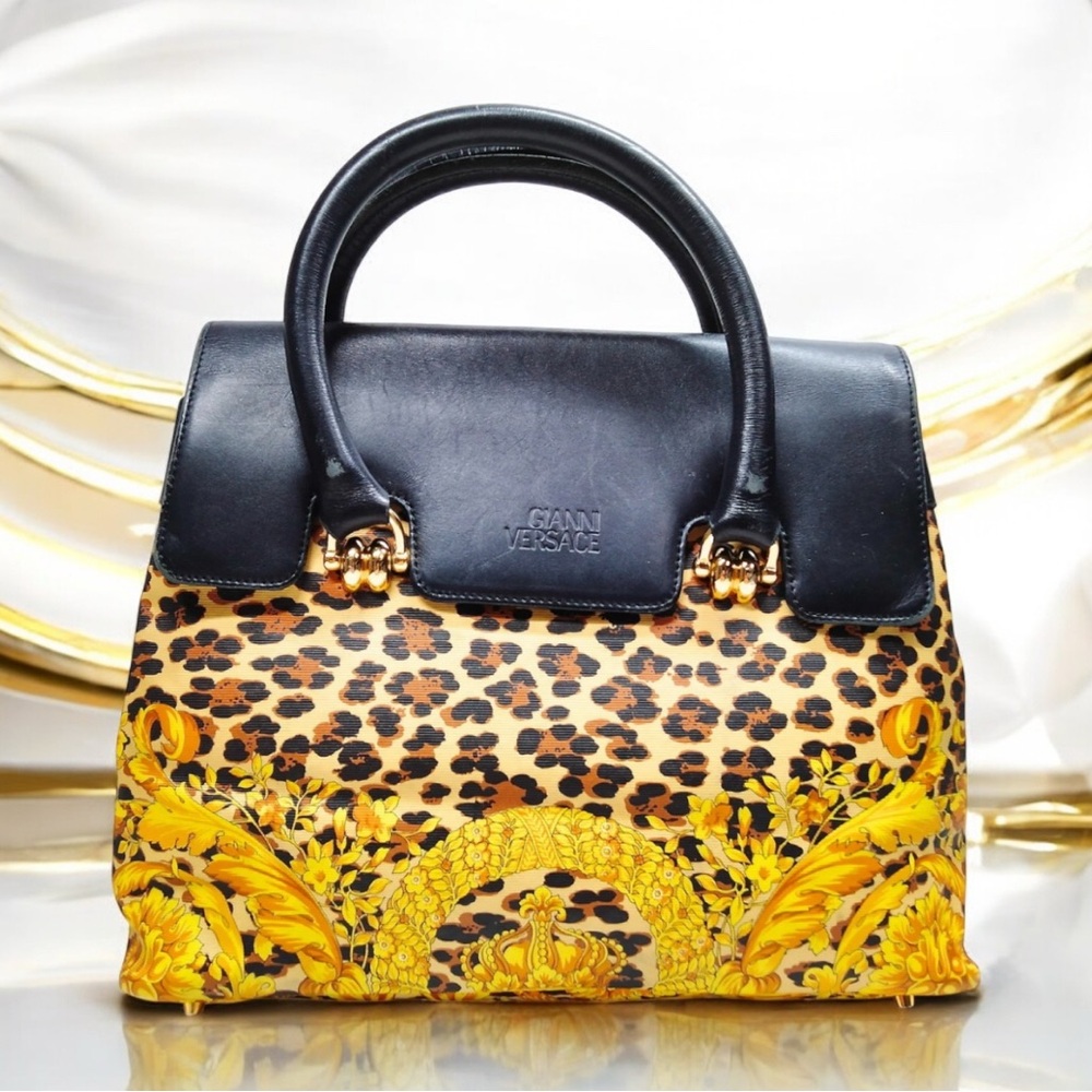 GIANNI VERSACE Leopard Baroque Hand Bag 😍🔥